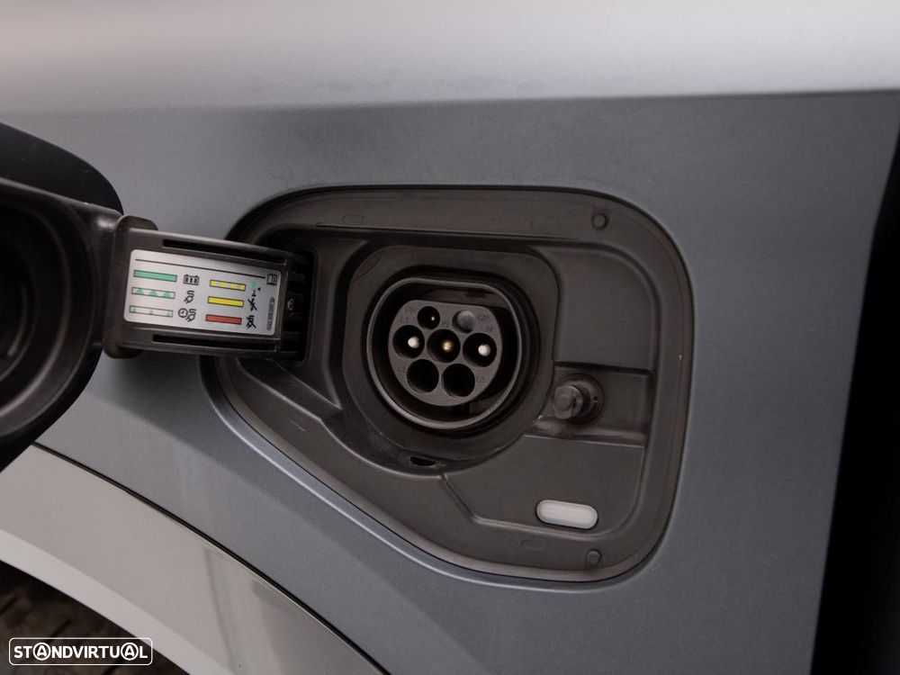 Cupra Formentor 1.4 e-Hybrid Base DSG - 13