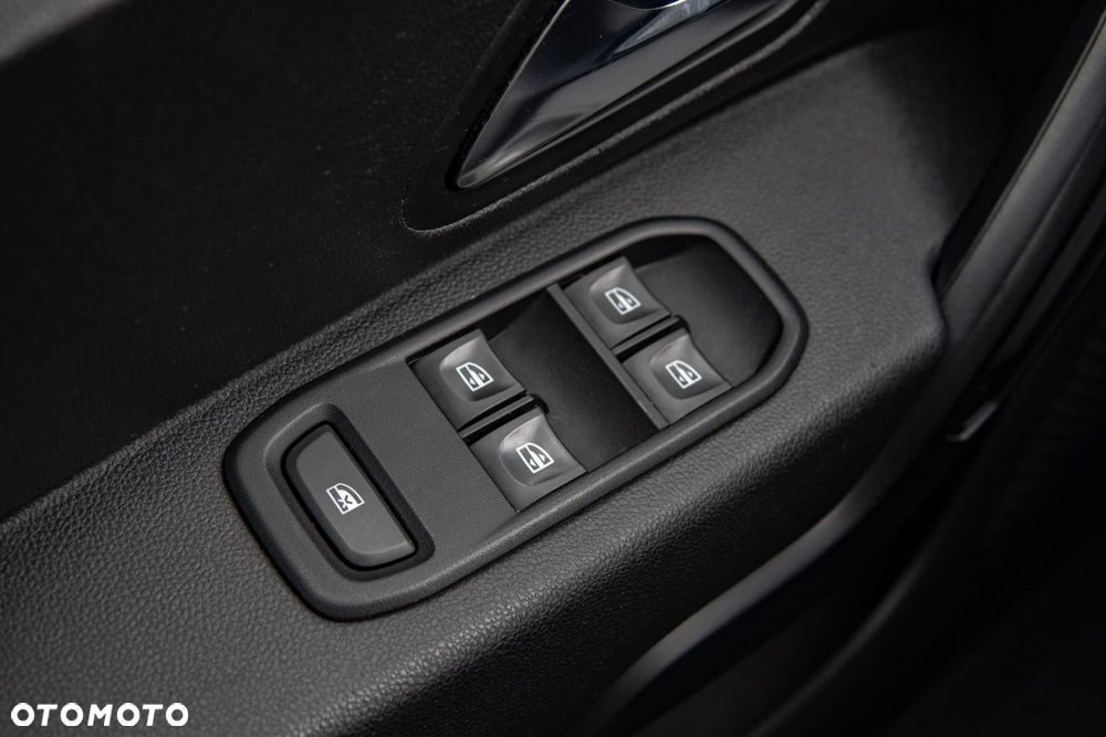 Dacia Duster 1.6 SCe Comfort - 29
