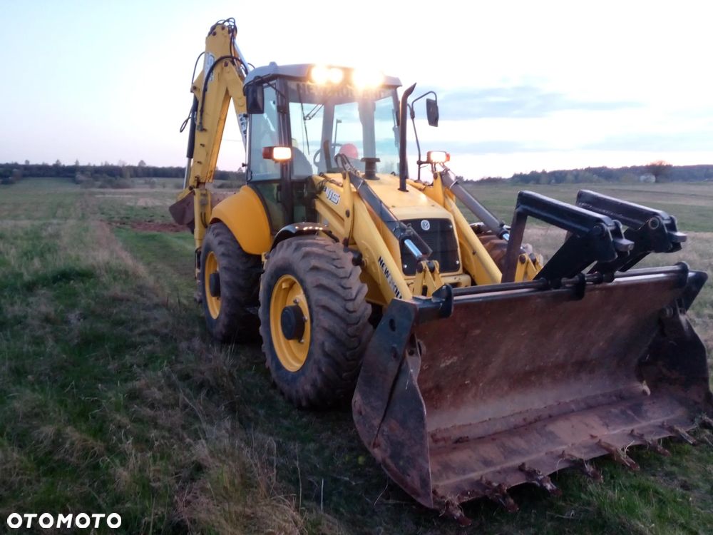 New Holland B115B - 8