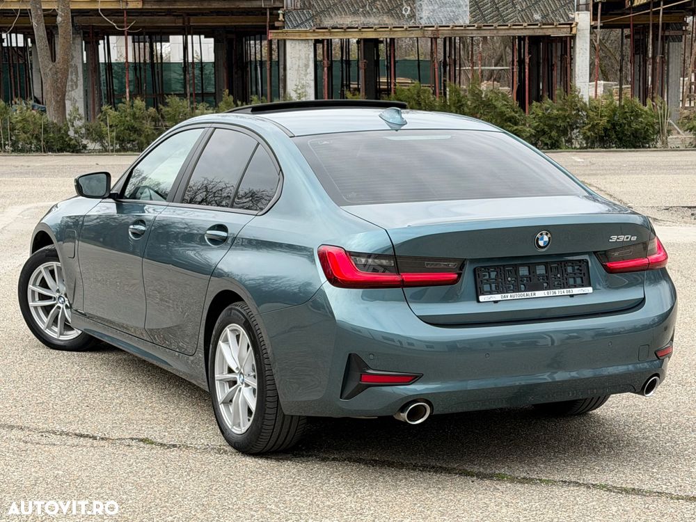 BMW Seria 3 330e Aut. Advantage - 4