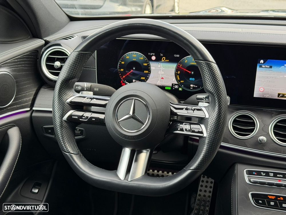 Mercedes-Benz E 300 de AMG Line - 26