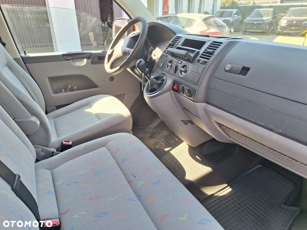 Volkswagen Transporter Shuttle L2 - 6