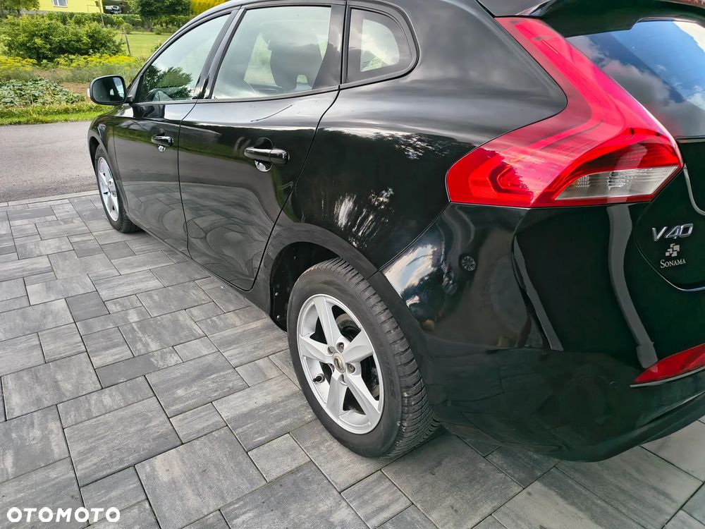 Volvo V40 D2 Momentum - 7