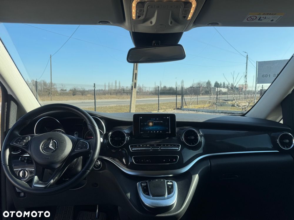 Mercedes-Benz Klasa V 250 d lang 9G-TRONIC Avantgarde Edition 2021 - 15