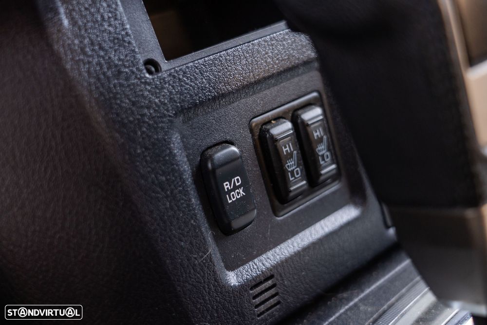 Mitsubishi Pajero 3.2 DI-D Instyle Navi AT - 13