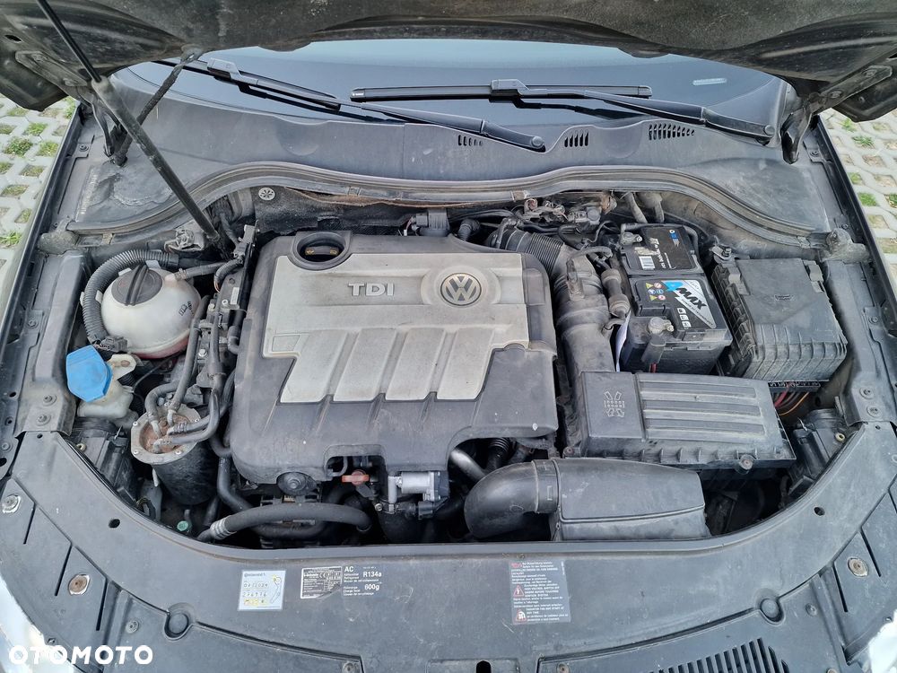 Volkswagen Passat Variant 2.0 TDI DPF DSG Highline - 27