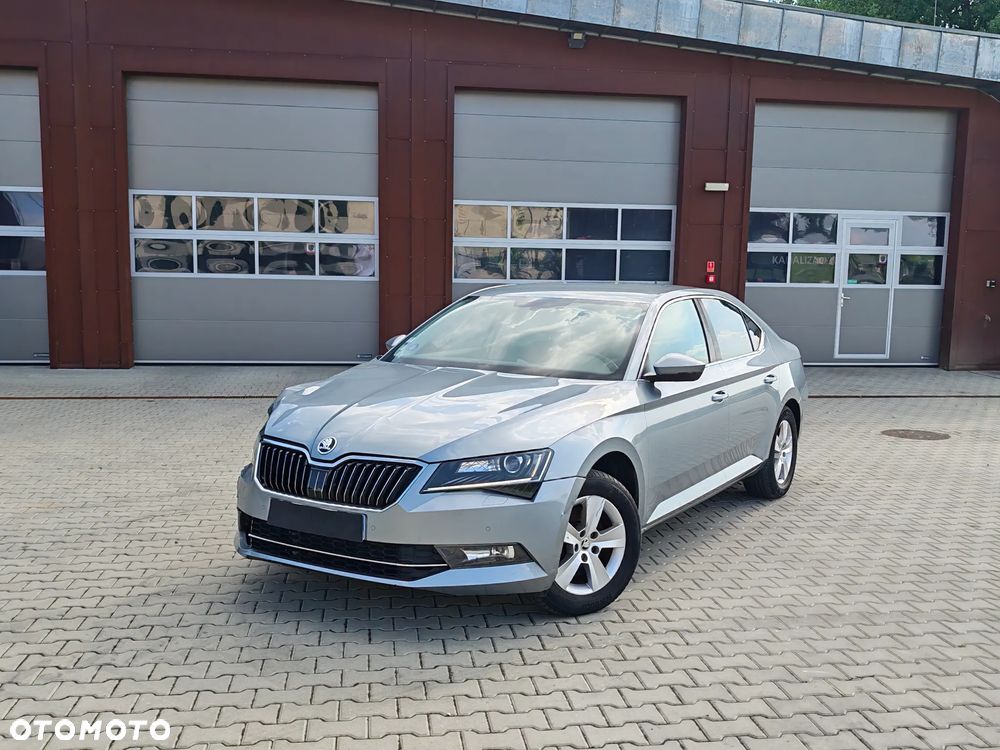 Skoda Superb 1.5 TSI ACT DSG Style - 1