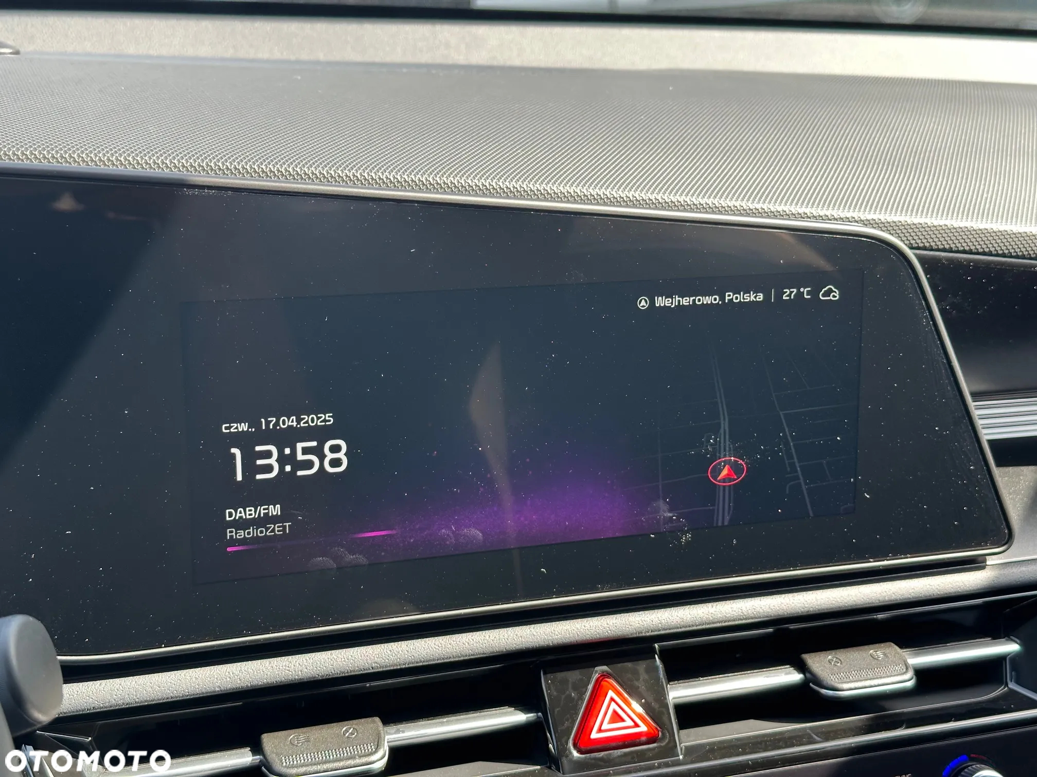 Kia Niro 1.6 GDI Hybrid M - 24