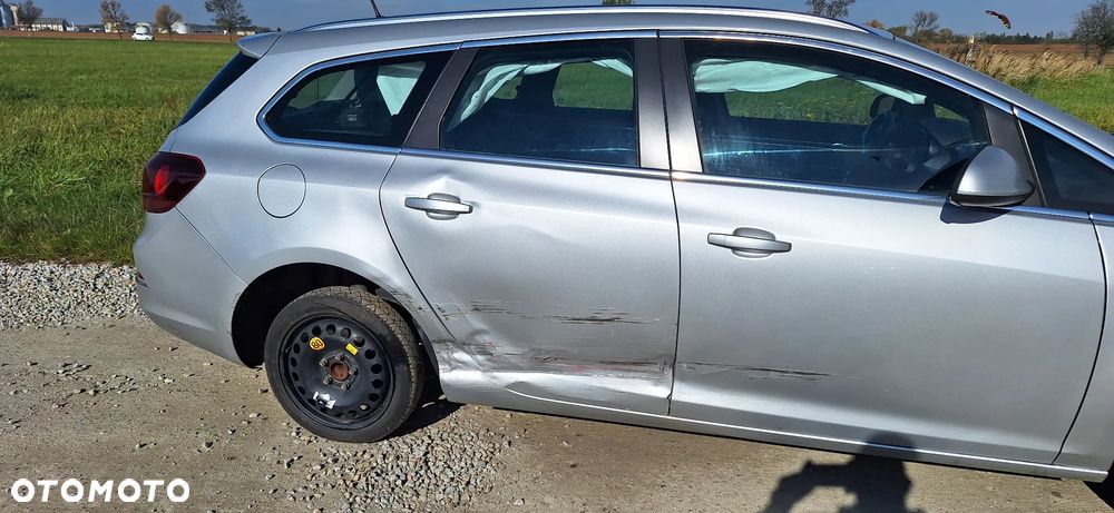 Opel Astra 1.6 D (CDTI) Sports Tourer Business - 4