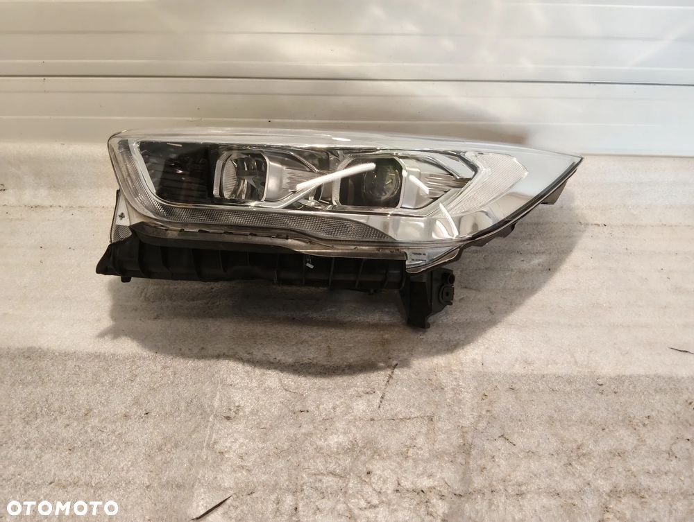 Ford Kuga II XENON JASNA PRZÓD STRONA LEWA  GV4113D155AJ - 2