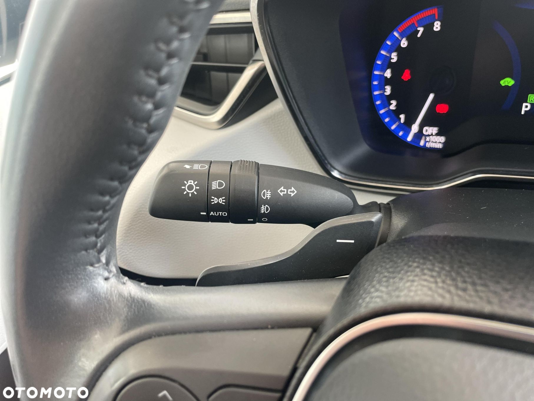Toyota Corolla - 25
