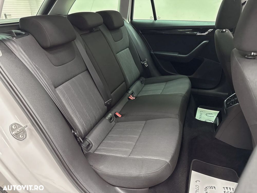 Skoda Octavia 1.4 TSI Style - 17