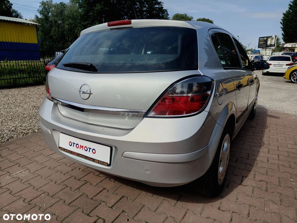 Opel Astra - 8