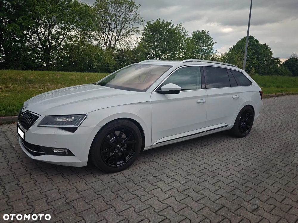 Skoda Superb - 34