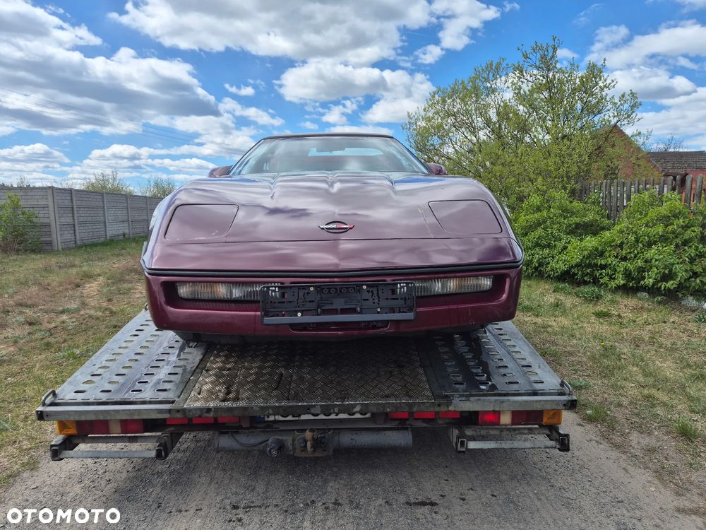 Chevrolet Corvette - 2