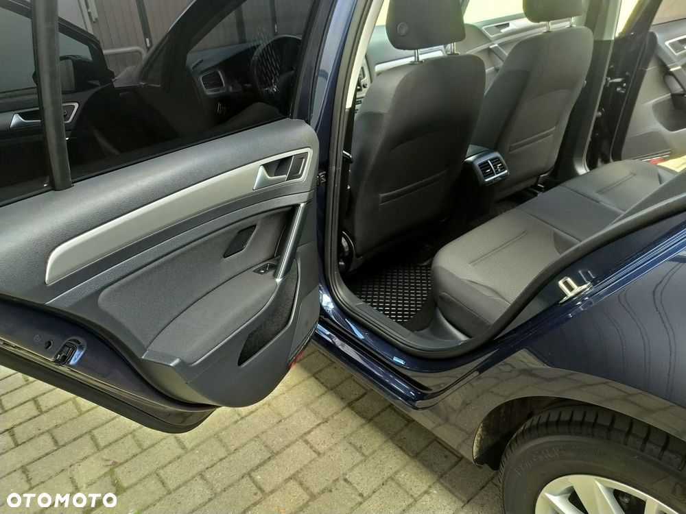 Volkswagen Golf 1.4 TSI BlueMotion Technology DSG Highline - 21