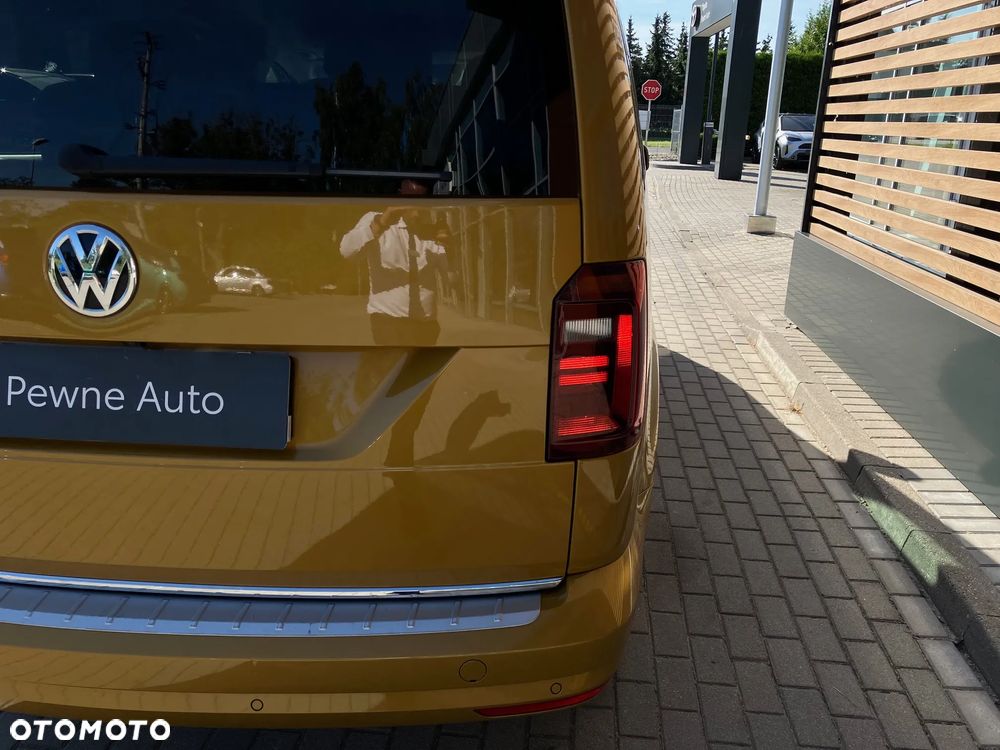 Volkswagen Caddy Maxi 2.0 TDI Highline 4Motion DSG - 8