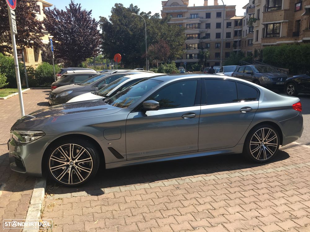BMW 530 e iPerformance Pack M - 1