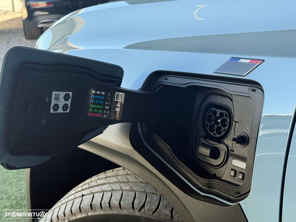 Renault 4 E-Tech 52 kWh Techno Autonomia Conforto - 45