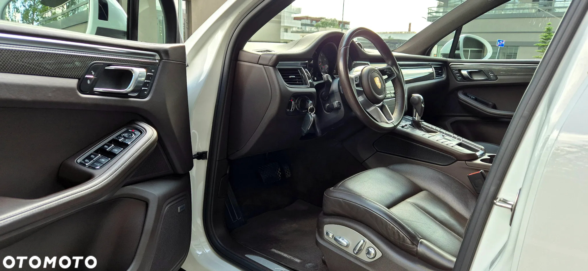 Porsche Macan S - 23