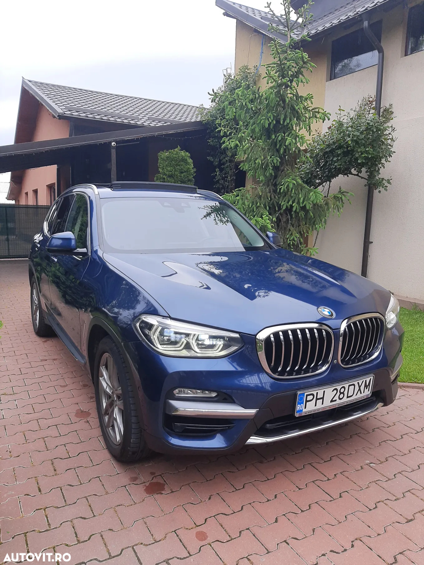 BMW X3 xDrive30d AT Luxury Line - 3
