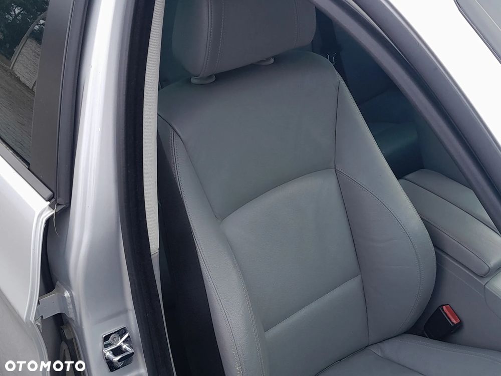 BMW Seria 3 320d DPF - 18