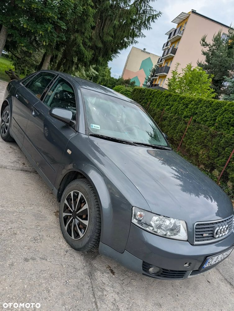 Audi A4 Limousine 1.8T - 1