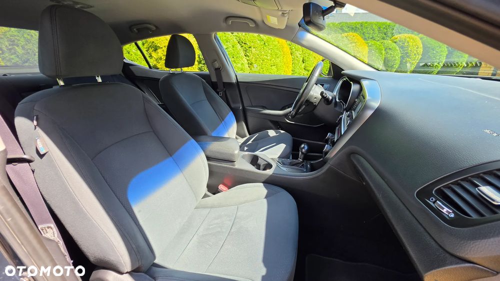 Kia Optima - 23