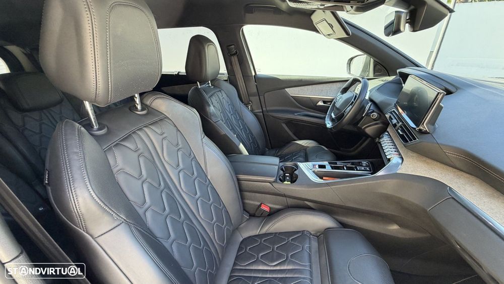 Peugeot 5008 1.2 PureTech GT Pack EAT8 — fotografia 20