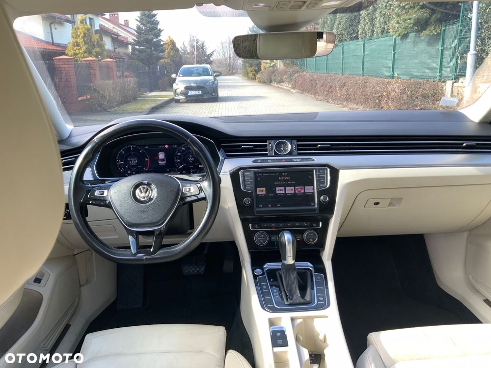 Volkswagen Passat - 7