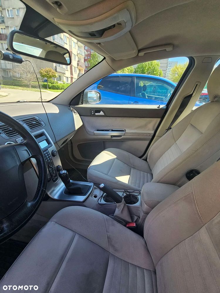 Volvo S40 1.8 - 11