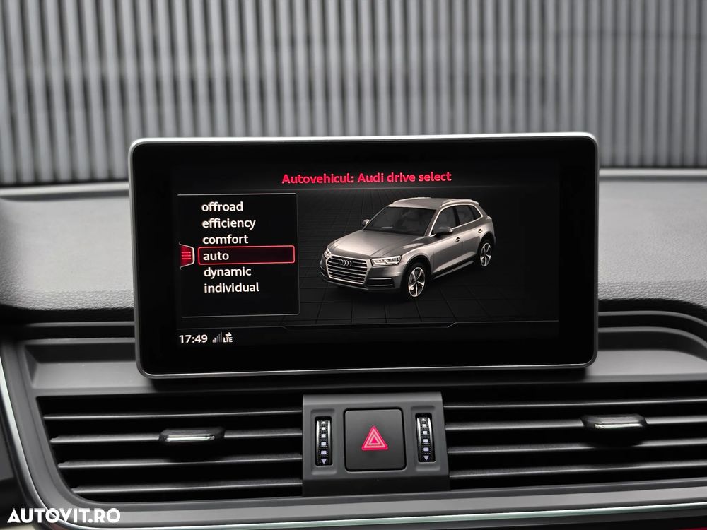 Audi Q5 2.0 40 TDI quattro S tronic Sport - 24