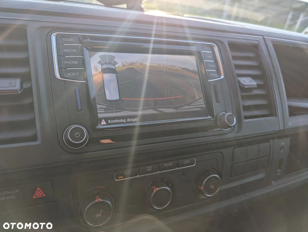 Volkswagen Multivan 2.0 TDI L1 Comfortline DSG - 10