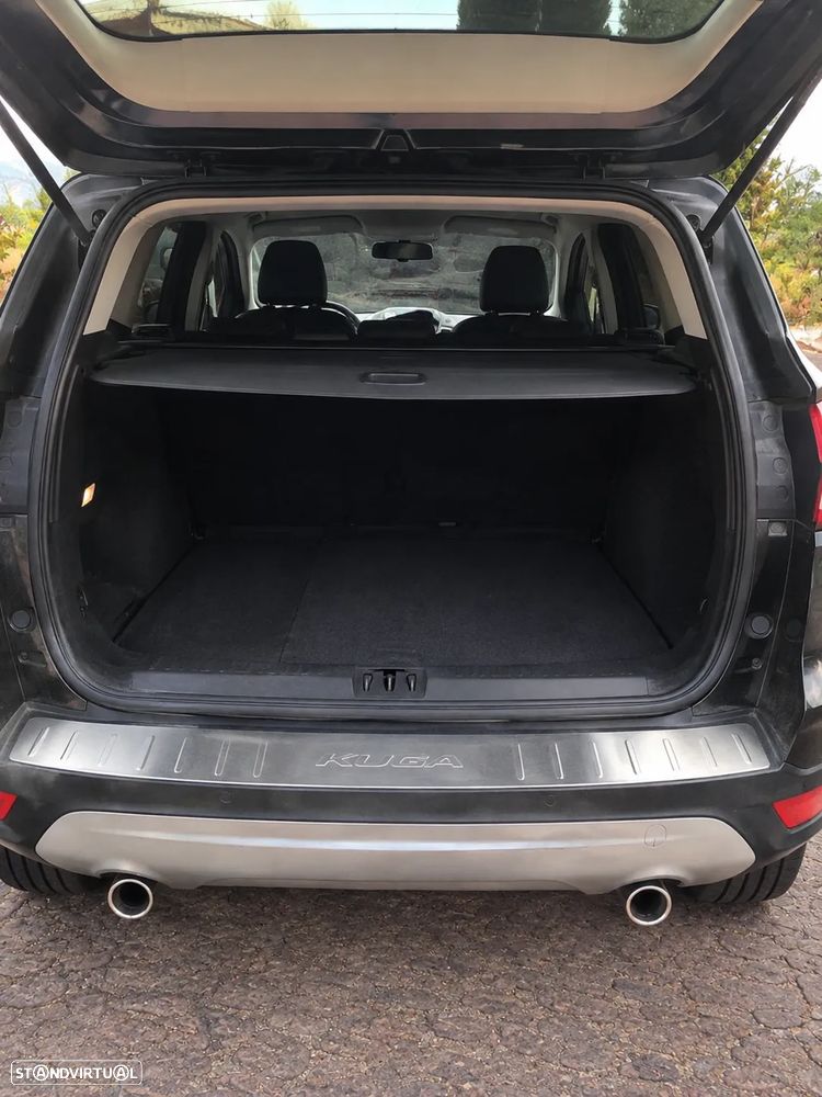Ford Kuga 1.5 TDCi Titanium - 4