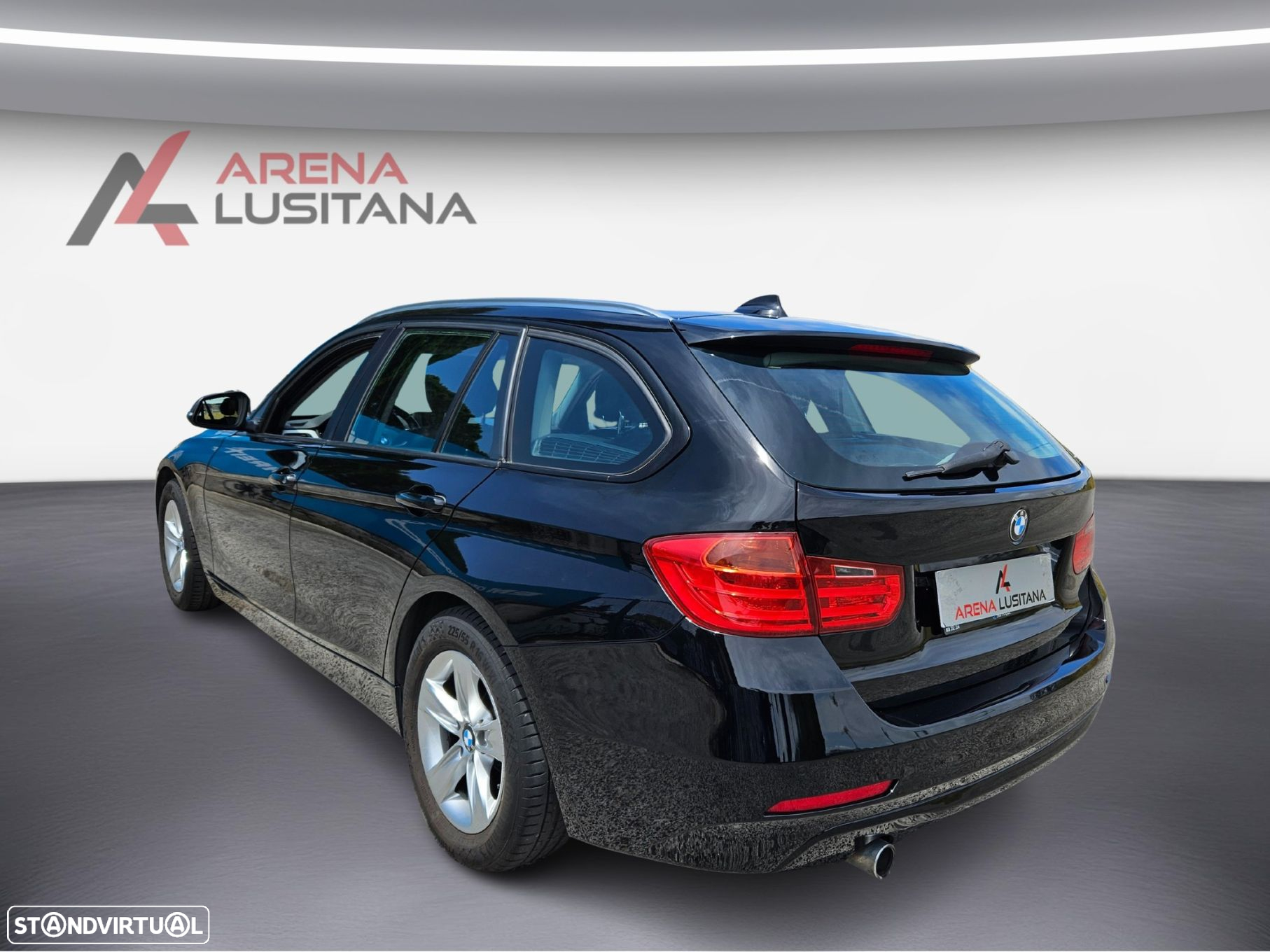 BMW 318 d Touring Auto - 11
