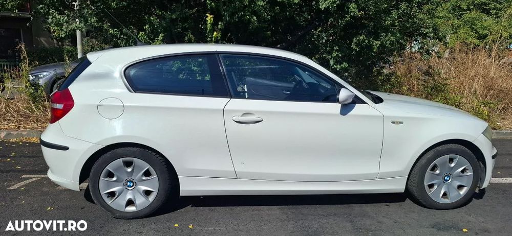 BMW Seria 1 116i - 2