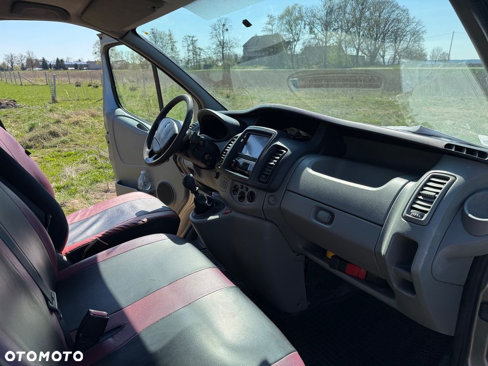 Renault Trafic - 9