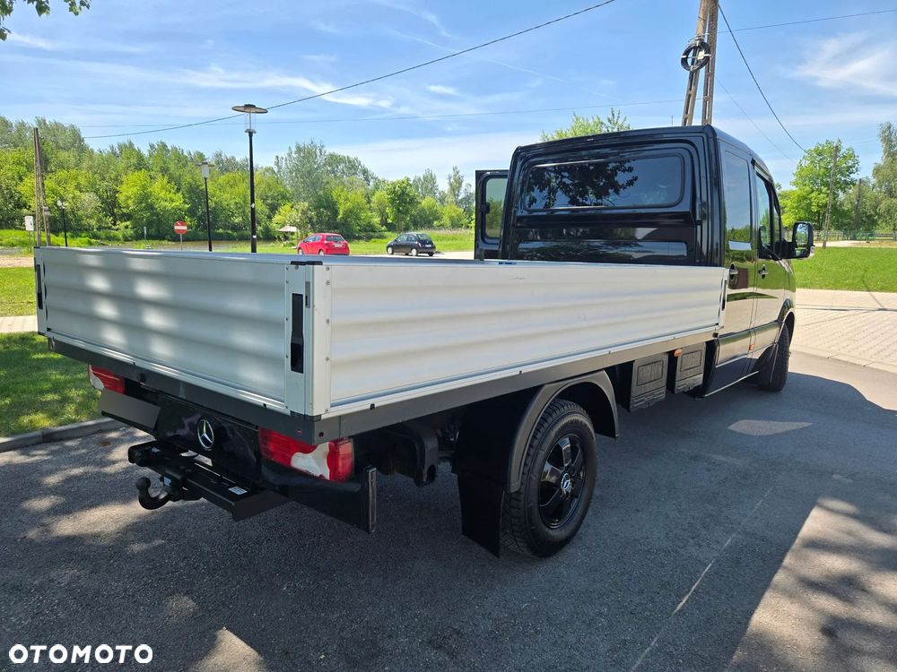 Mercedes-Benz SPRINTER 319 - 5