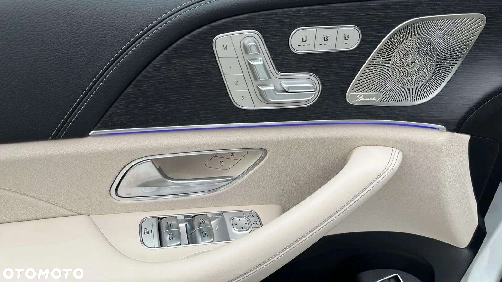 Mercedes-Benz GLE - 15