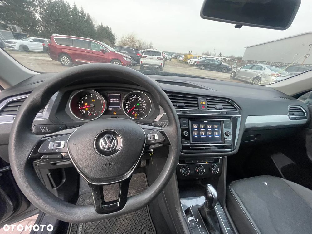 Volkswagen Tiguan Allspace - 10