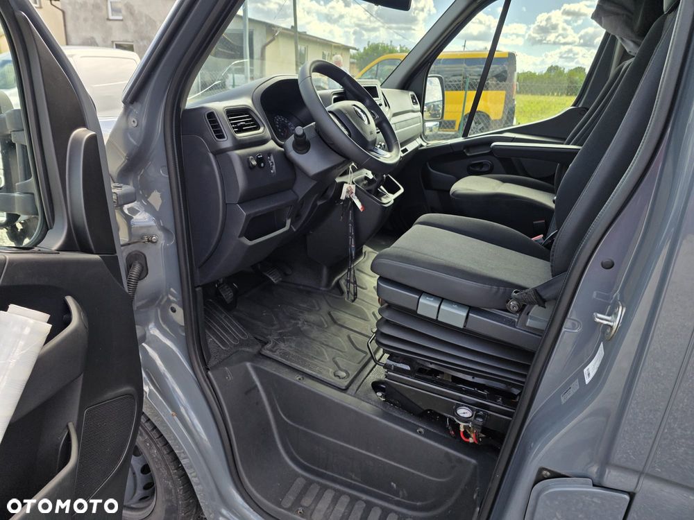Renault Master - 10