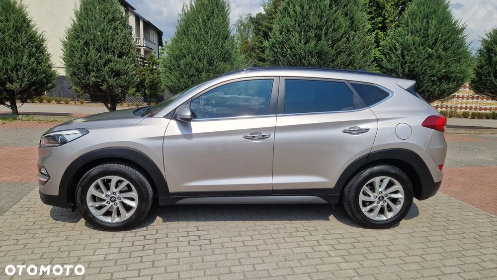 Hyundai Tucson blue 1.7 CRDi 2WD Passion Plus - 2