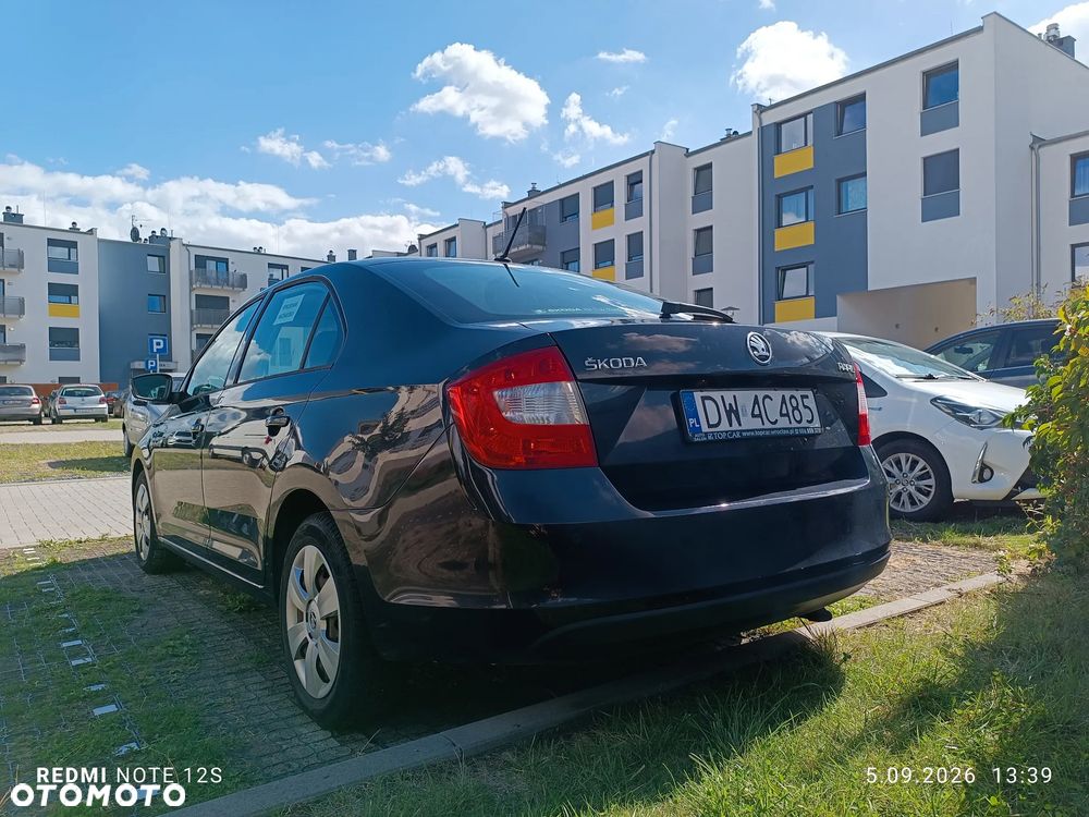 Skoda Rapid 2015 photo 4