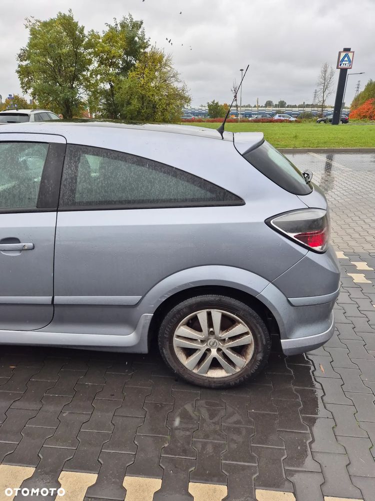 Opel Astra III GTC 1.7 CDTI Edition - 6