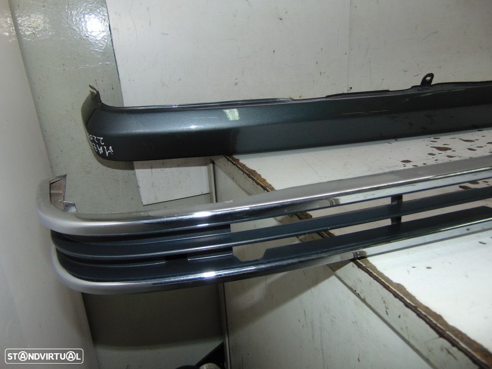 Mazda 2200 grelha/Frente de chapa - 2