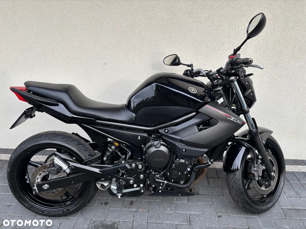Yamaha XJ - 6