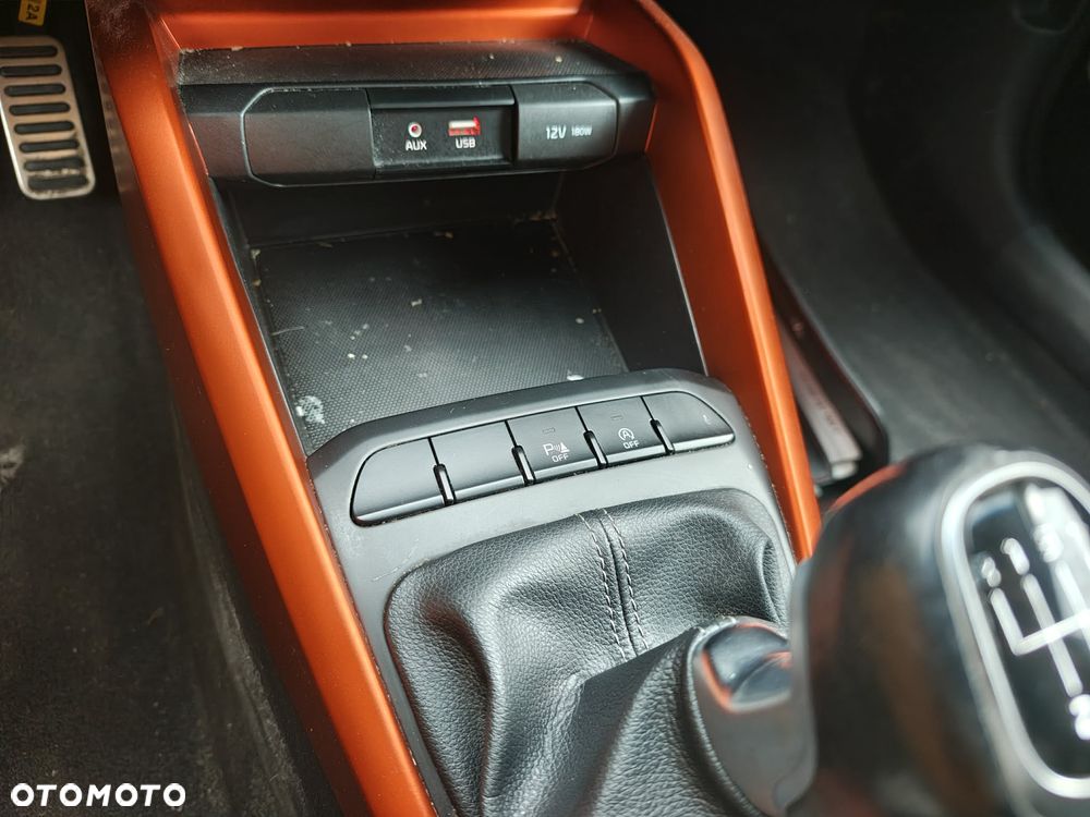Kia Stonic 1.0 T-GDI 120 Edition 7 - 22