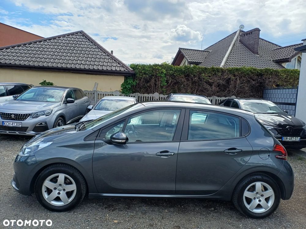Peugeot 208 PureTech 82 Stop & Start Signature - 4