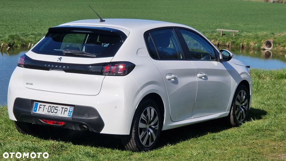 Peugeot 208 PureTech 75 Allure - 10