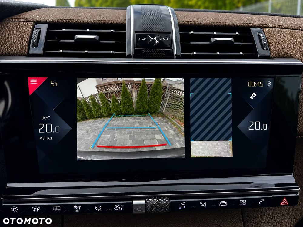 DS Automobiles DS 7 - 12